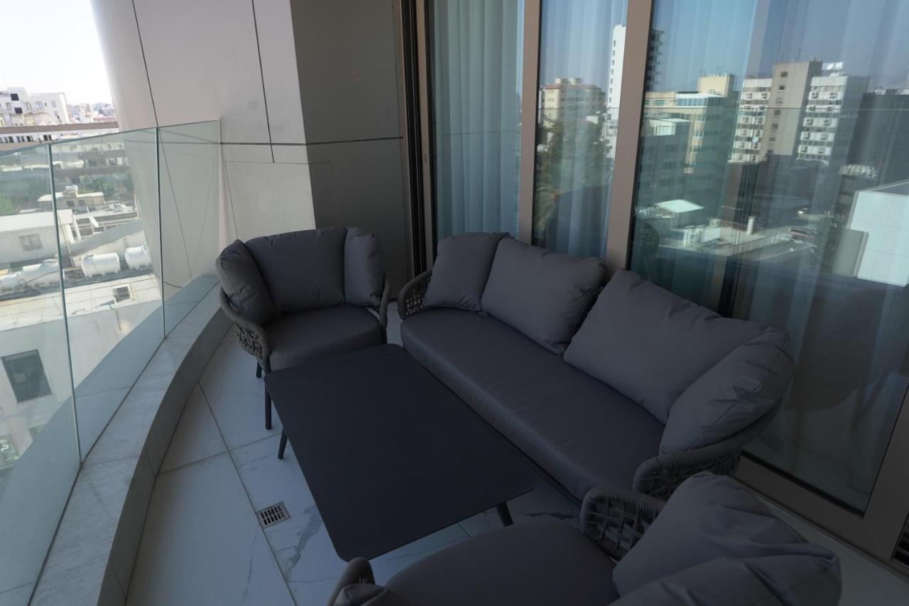360 Nicosia - 1 Bedroom Luxurious Residence Nicósia Exterior foto